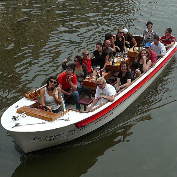 Rondvaart met stadswandeling Alkmaar